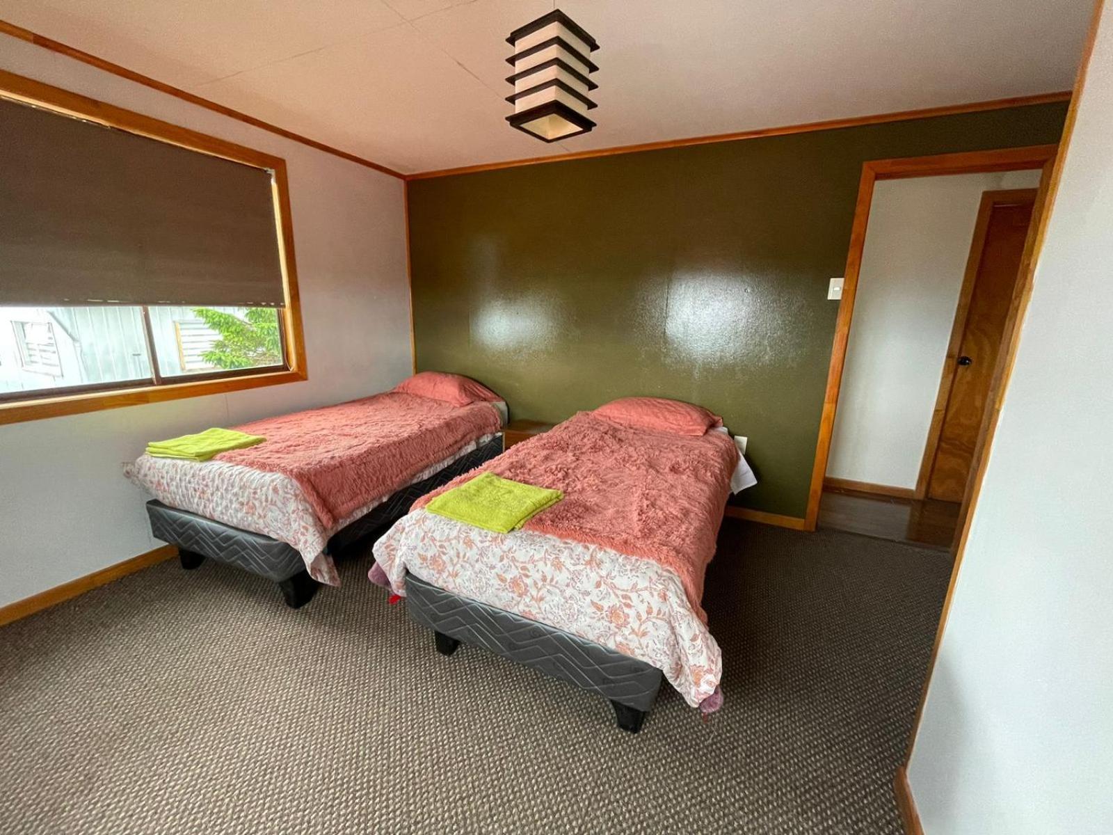 Posada De Los Gatos Bed and Breakfast Puerto Natales Buitenkant foto